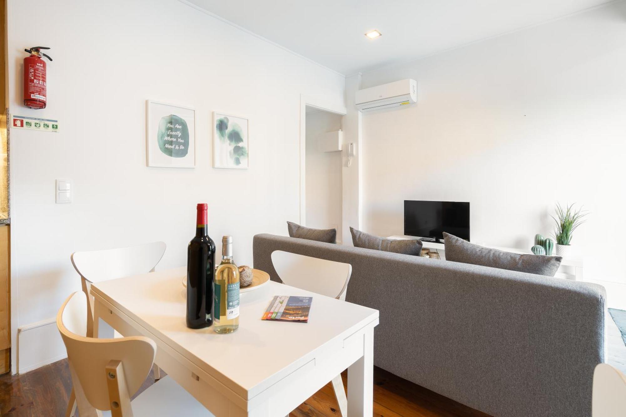 Host Wise - Modern Studios With Terrace - Walk Everywhere Porto Zimmer foto
