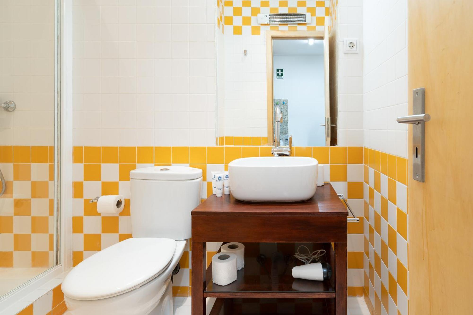 Host Wise - Modern Studios With Terrace - Walk Everywhere Porto Zimmer foto